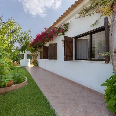 Villa Rosado - Moradia Para 6 Com Ac, Jardim A 5 Min Do Centro De Albufeira Exterior foto