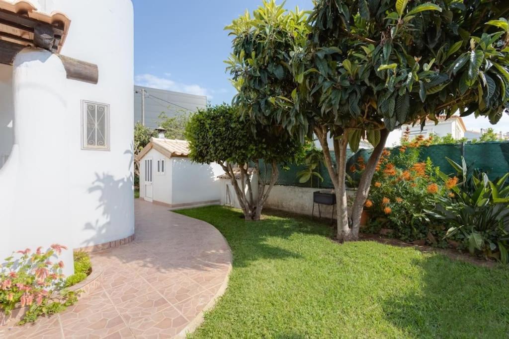 Rosado - Moradia 6 Com Ac, Jardim A 5 Min Do Centro De Casa de Férias